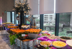 A Feast Without Footprint – Shiok Kitchen Catering Redefines Delicious Dining with Carbon Neutral Catering featured image