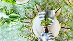 Tips for a tropical table setting! featured image