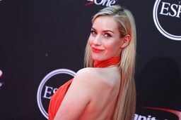 ‘The Sandy Mound’: Paige Spiranac’s Tease for Usher Leaves Super Bowl Fans in Frenzy featured image
