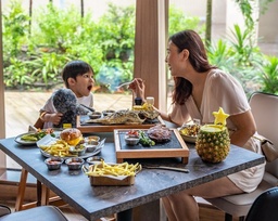 32 ‘Kids Eat Free’ Deals In Singapore featured image