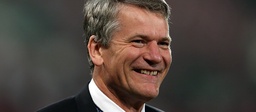 Former Manchester United CEO David Gill lays out ideal blueprint for INEOS to follow at the club featured image
