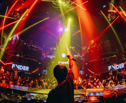 Best Clubs in Singapore: Nightlife Venues & Party Collectives for EDM, House, Techno, and Hip Hop Music featured image